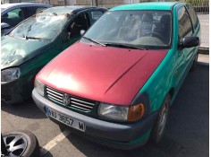 volkswagen polo berlina (6n1) del año 1996