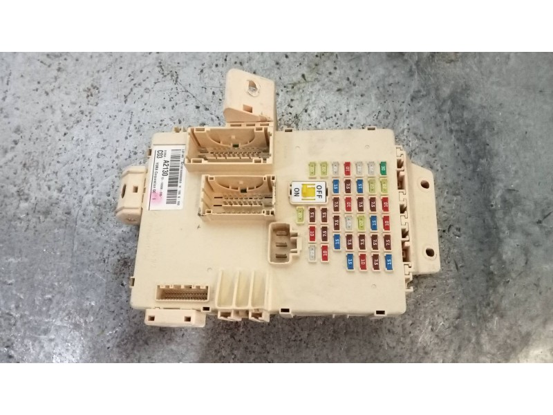 Recambio de caja reles / fusibles para kia cee´d x-tech referencia OEM IAM 91950A2130  