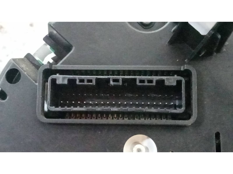 Recambio de cuadro instrumentos para kia cee´d x-tech referencia OEM IAM 94033A2020  