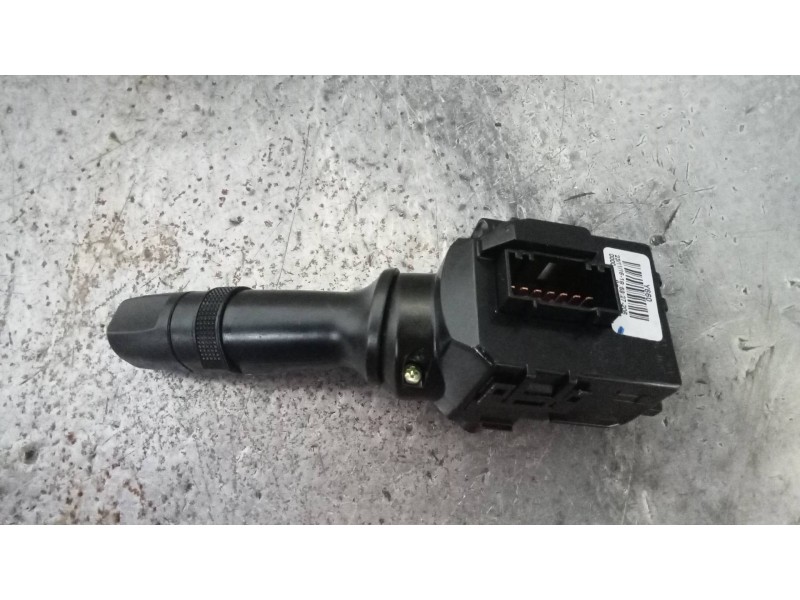 Recambio de mando limpia para kia cee´d x-tech referencia OEM IAM 934202Y660  