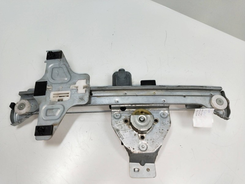 Recambio de elevalunas trasero izquierdo para citroen c4 berlina cool referencia OEM IAM 0130822577 922389 