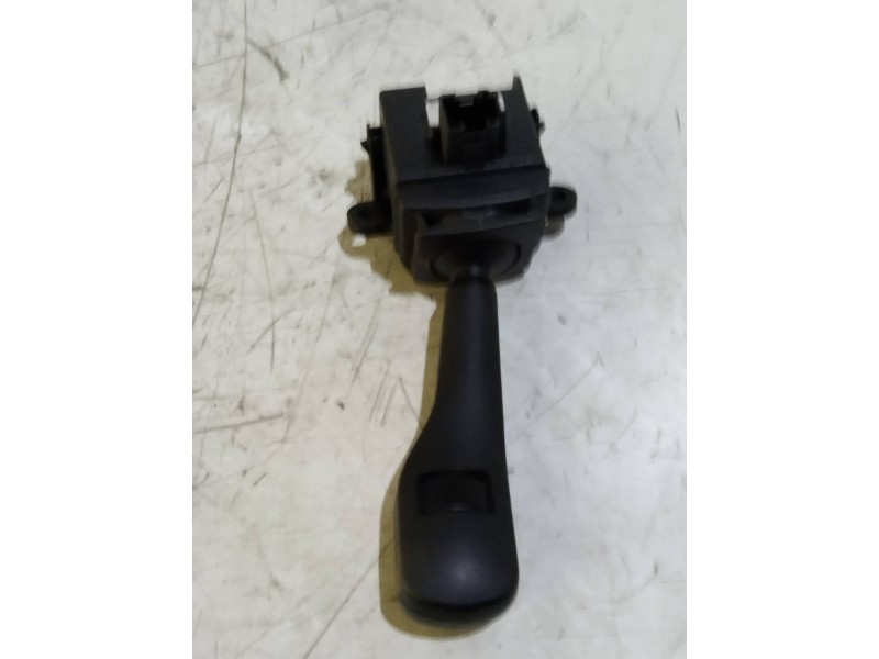 Recambio de mando limpia para bmw serie 3 coupe (e46) 323 ci referencia OEM IAM 8363664I 01204000 