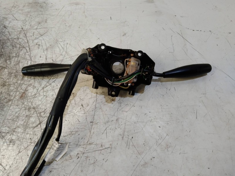 Recambio de mando luces para hyundai accent (x3) 1.5 gs referencia OEM IAM 9340022052  