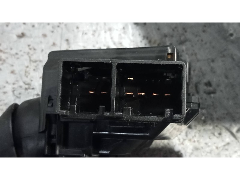 Recambio de mando limpia para toyota prius (nhw30) plug-in hybrid advance referencia OEM IAM   