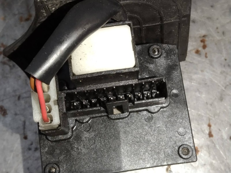 Recambio de mando limpia para lancia dedra berl. 2.0 referencia OEM IAM   