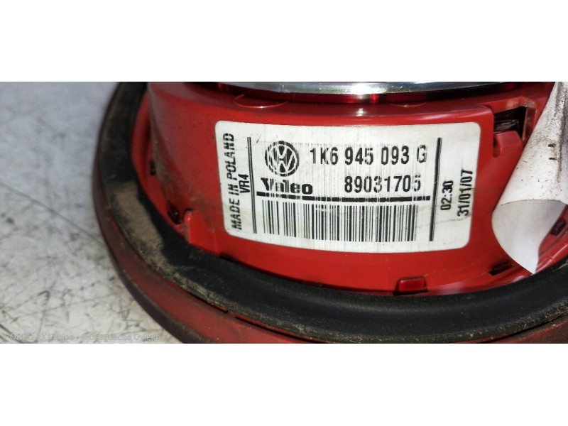 Recambio de piloto trasero izquierdo interior para volkswagen golf v berlina (1k1) highline referencia OEM IAM 1K6945093G  