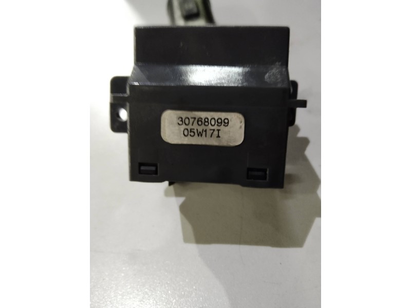 Recambio de mando limpia para volvo s60 berlina 2.4 d referencia OEM IAM 30768099  