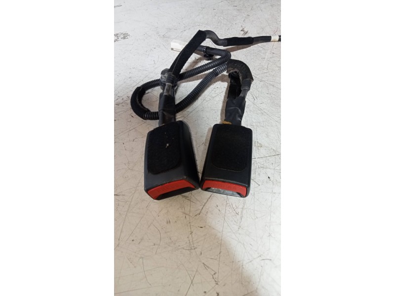 Recambio de kit airbag para kia cee´d x-tech referencia OEM IAM   