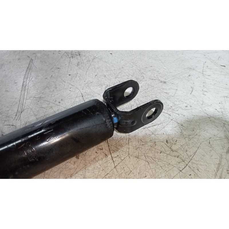 Recambio de amortiguador trasero izquierdo para kia cee´d x-tech referencia OEM IAM 55300A2010  