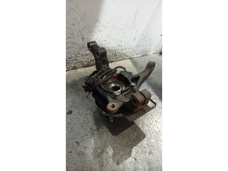 Recambio de mangueta delantera derecha para kia cee´d x-tech referencia OEM IAM   