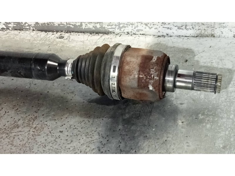 Recambio de transmision delantera derecha para kia cee´d x-tech referencia OEM IAM 49501A6600  