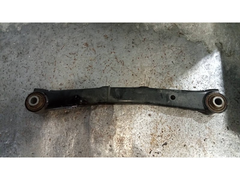 Recambio de brazo suspension superior trasero derecho para kia cee´d x-tech referencia OEM IAM 55100A6000  