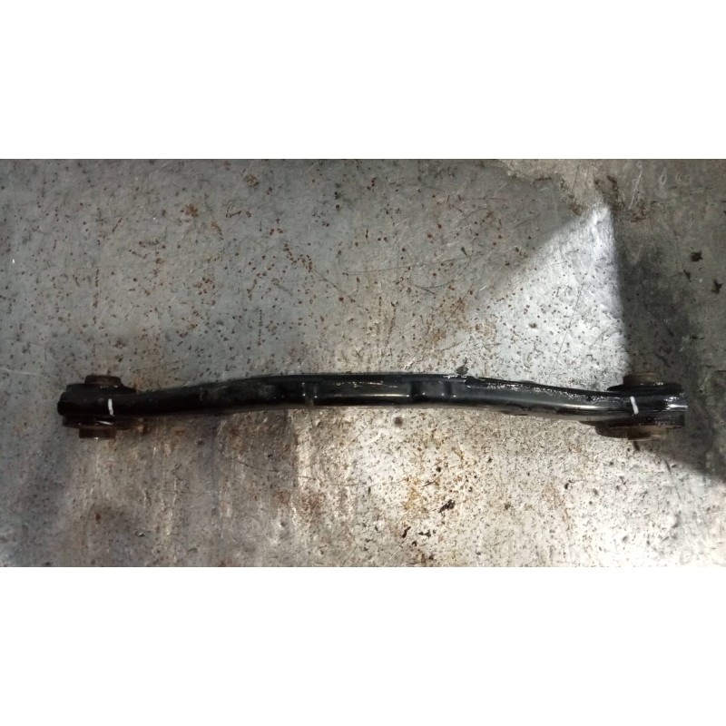 Recambio de brazo suspension superior trasero derecho para kia cee´d x-tech referencia OEM IAM 55100A6000  