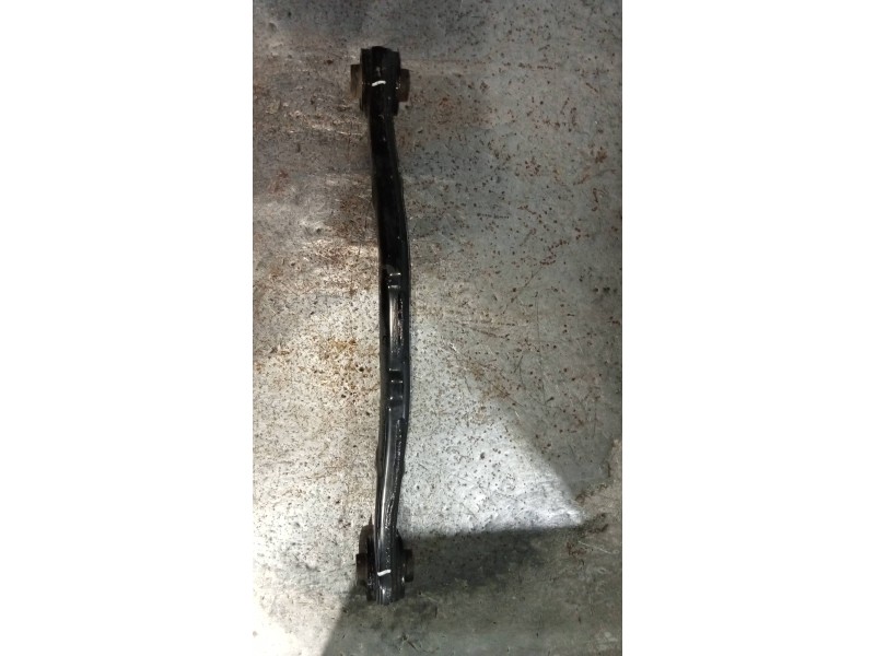 Recambio de brazo suspension superior trasero izquierdo para kia cee´d x-tech referencia OEM IAM 55100A6000  