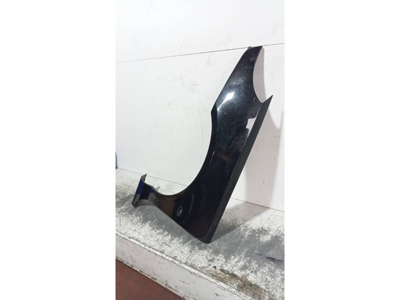 Recambio de aleta delantera izquierda para peugeot 407 coupe pack referencia OEM IAM   
