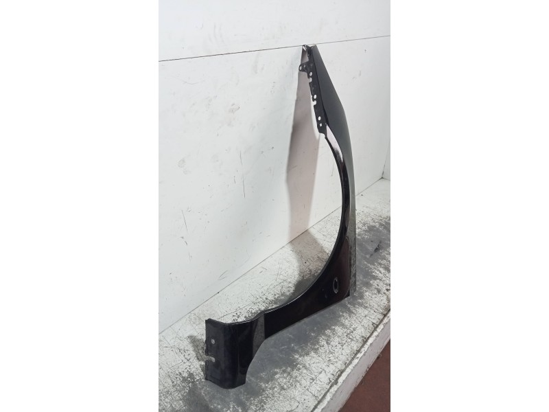 Recambio de aleta delantera izquierda para peugeot 407 coupe pack referencia OEM IAM   