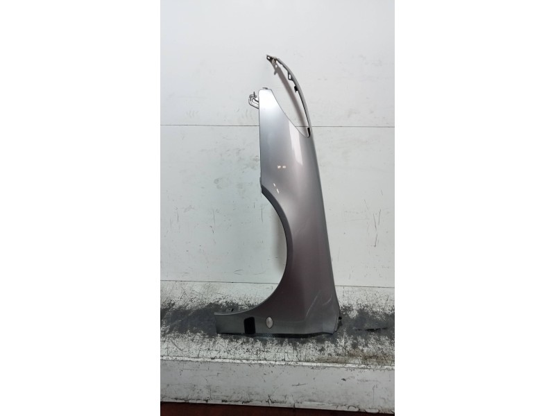 Recambio de aleta delantera izquierda para peugeot 607 (s1) básico referencia OEM IAM   