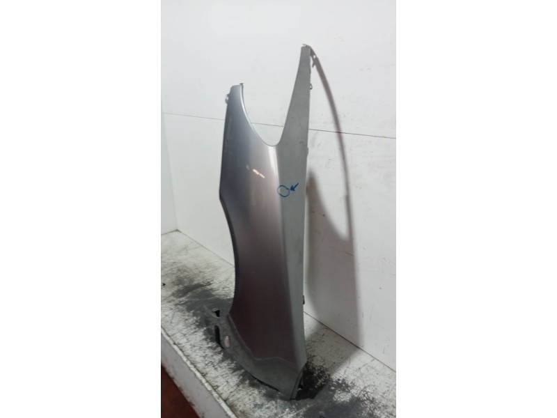 Recambio de aleta delantera izquierda para peugeot 607 (s1) básico referencia OEM IAM   