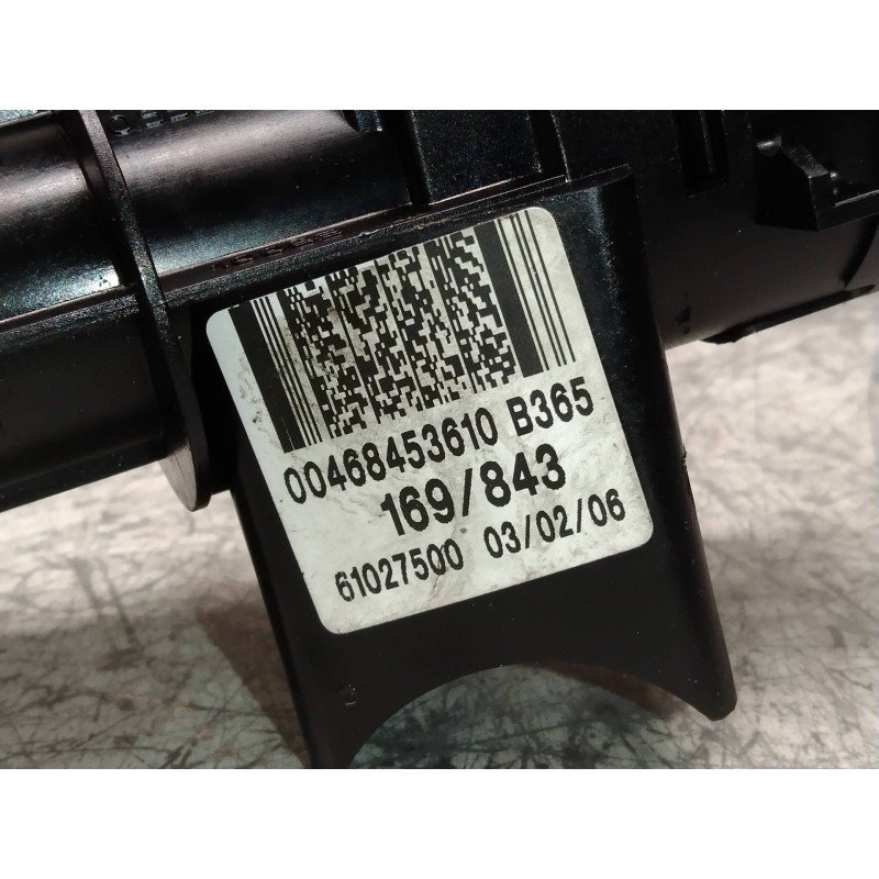 Recambio de conmutador de arranque para lancia ypsilon (101) 1.4 16v oro (10.2006) referencia OEM IAM 00468453610 169843 