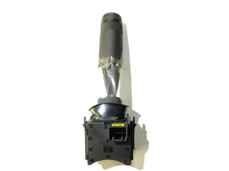 Recambio de mando luces para opel astra j lim. 1.6 16v cat referencia OEM IAM 13303268  