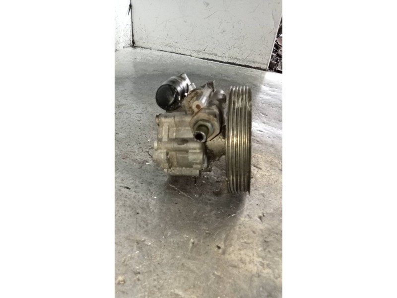 Recambio de bomba direccion para peugeot 607 (s1) básico referencia OEM IAM   