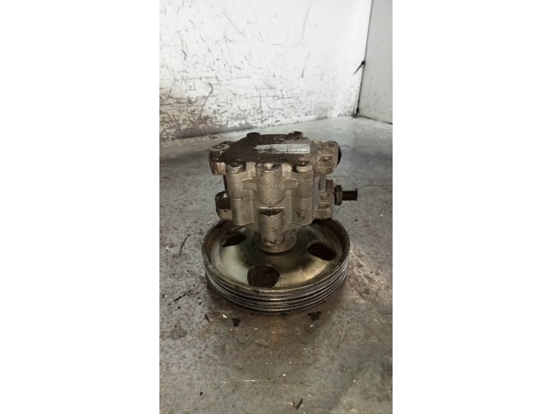 Recambio de bomba direccion para peugeot 607 (s1) básico referencia OEM IAM   