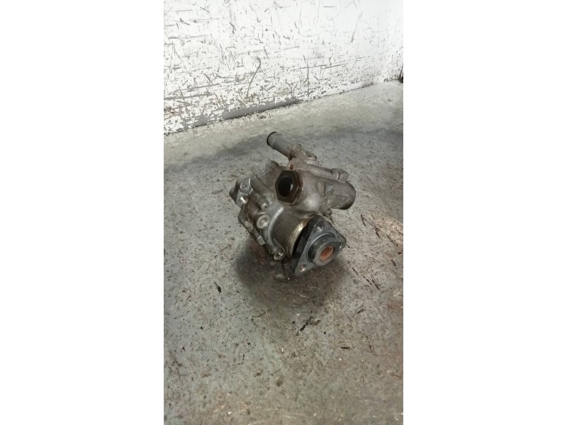 Recambio de bomba direccion para peugeot 407 coupe pack referencia OEM IAM   