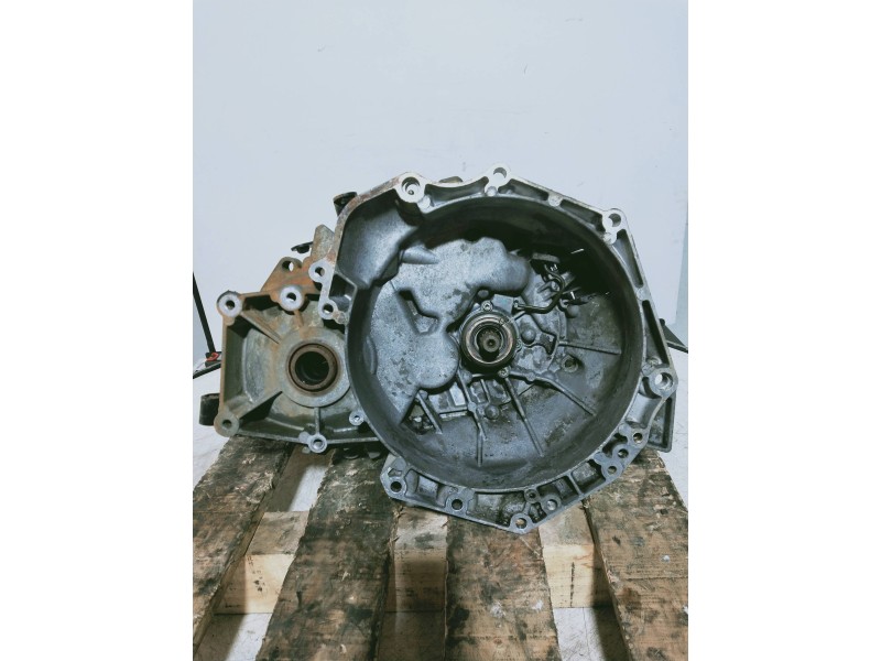 Recambio de caja cambios para opel vectra c berlina comfort referencia OEM IAM 13101871 GU13101871 S731 B03105