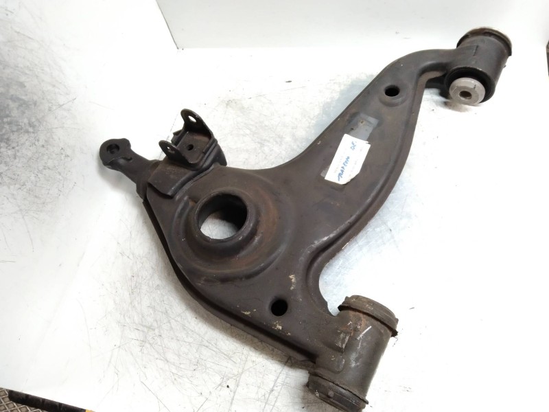 Recambio de brazo suspension inferior delantero derecho para mercedes clase s (w140) berlina 4.2 v8 32v cat referencia OEM IAM  