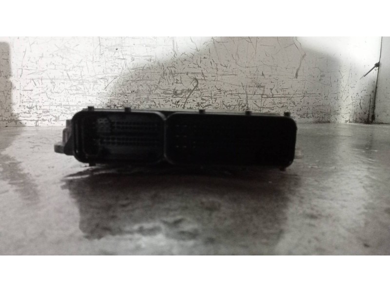 Recambio de centralita motor uce para volkswagen touran (1t2) highline referencia OEM IAM 0281015172 03G906021ND 