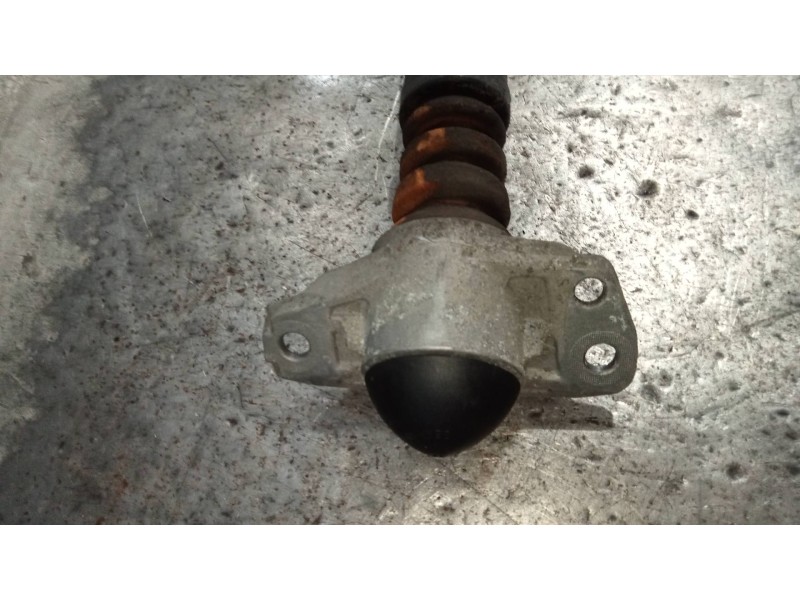 Recambio de amortiguador trasero izquierdo para volkswagen touran (1t2) highline referencia OEM IAM   