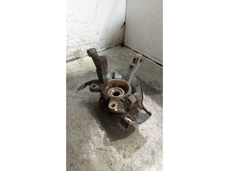 Recambio de mangueta delantera derecha para lancia ypsilon (101) 1.4 16v oro (10.2006) referencia OEM IAM   