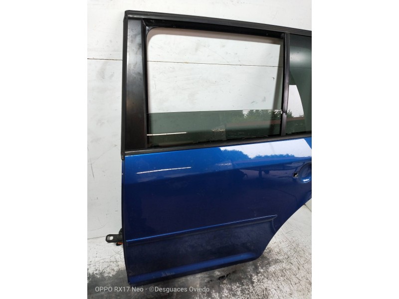 Recambio de puerta trasera izquierda para volkswagen touran (1t2) highline referencia OEM IAM   5P