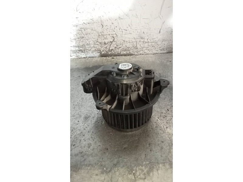 Recambio de motor calefaccion para ford transit courier trend referencia OEM IAM AV1119846AB 0130115579 