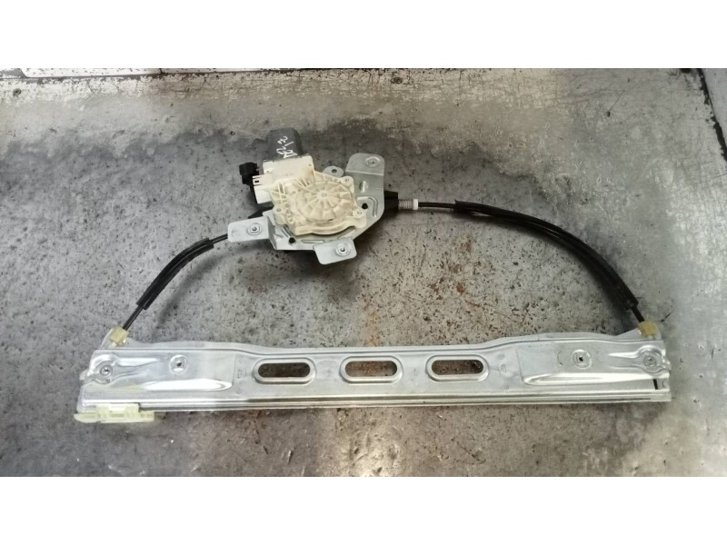 Recambio de elevalunas delantero izquierdo para ford transit courier trend referencia OEM IAM ET76A23201CD  