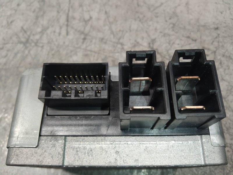 Recambio de centralita check control para suzuki swift berlina (mz) gl (3-ptas.) referencia OEM IAM 3872063JA0 Q1T23883M 