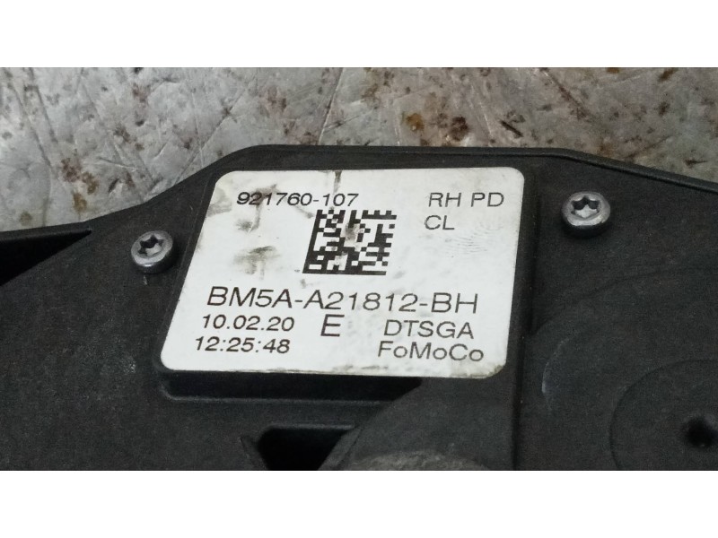Recambio de motor cierre centralizado delantero derecho para ford transit courier trend referencia OEM IAM BM5AA21812BH  