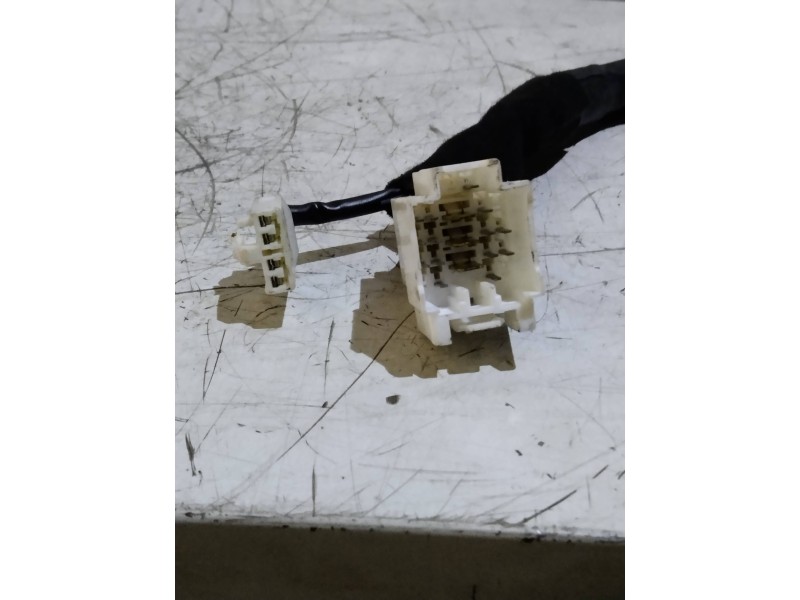 Recambio de mando luces para kia carnival ii 2.5 v6 ex referencia OEM IAM   