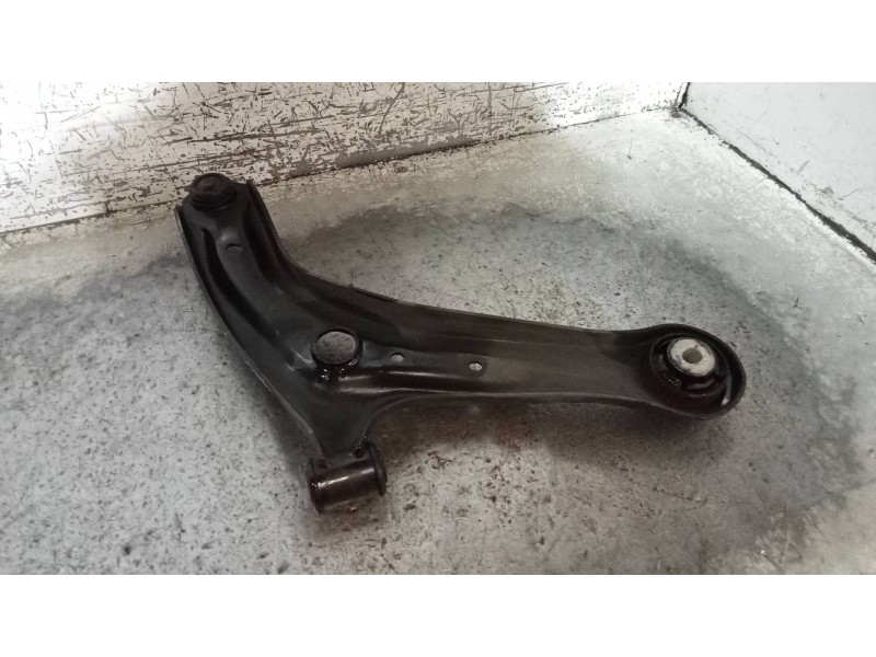 Recambio de brazo suspension inferior delantero izquierdo para ford transit courier trend referencia OEM IAM   