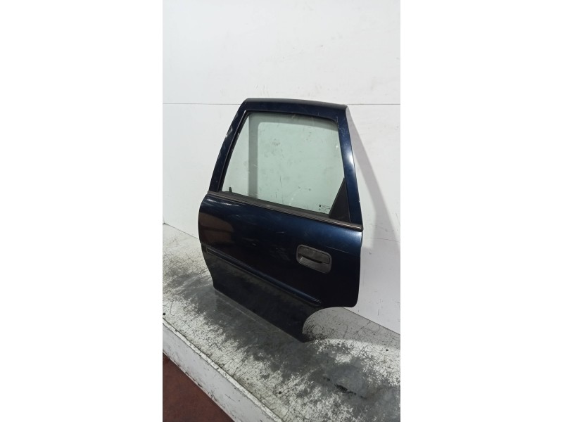 Recambio de puerta trasera izquierda para opel vectra b berlina básico (1999) referencia OEM IAM   4P