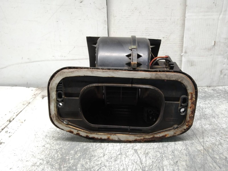 Recambio de motor calefaccion para renault 19 (b/c/l53) 1.9 d referencia OEM IAM A36105718V 7700811864 