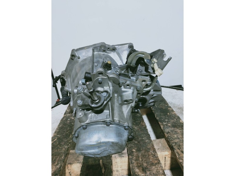 Recambio de caja cambios para citroen c4 lim. live edition referencia OEM IAM 20ET20 9469643B 