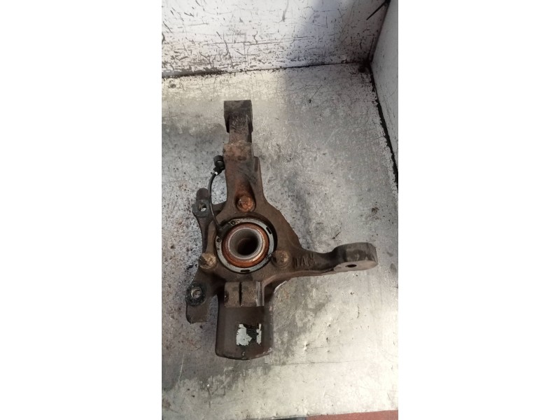 Recambio de mangueta delantera derecha para opel astra h berlina cosmo referencia OEM IAM   