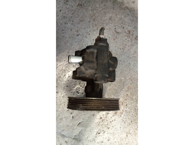 Recambio de bomba direccion para renault 19 (b/c/l53) 1.9 d referencia OEM IAM   