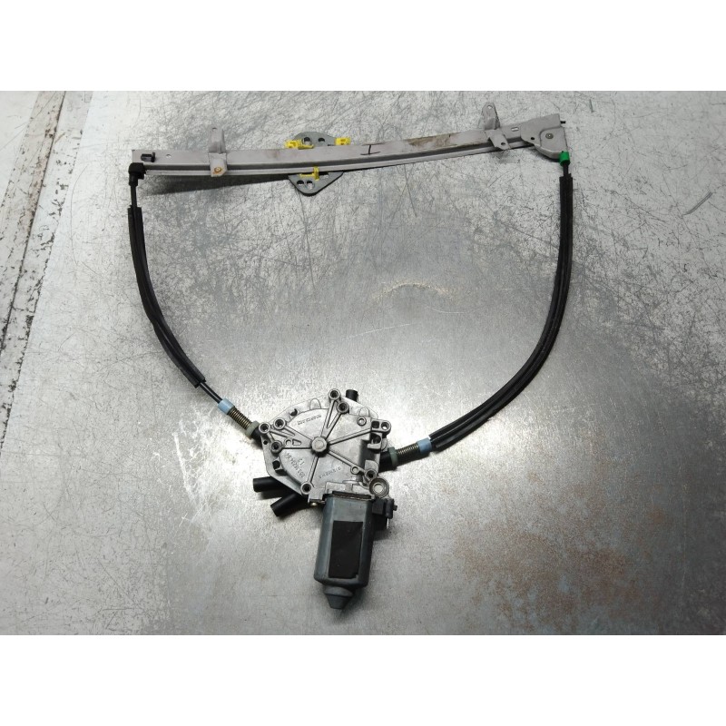Recambio de elevalunas delantero izquierdo para ford escort berl./turnier clx berlina referencia OEM IAM   3P