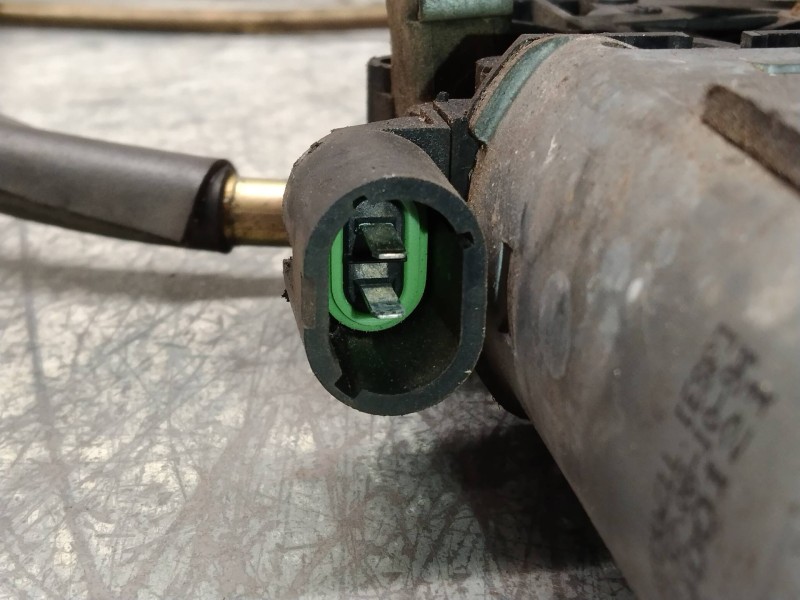 Recambio de elevalunas delantero derecho para renault 19 (b/c/l53) 1.9 d referencia OEM IAM 400121  5P