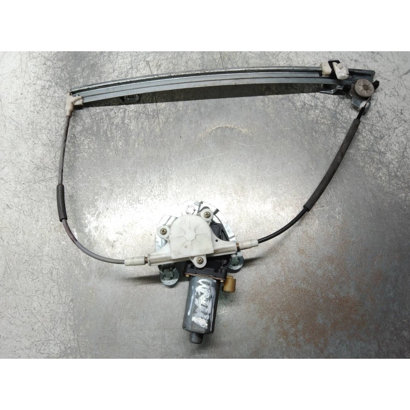 Recambio de elevalunas delantero derecho para renault megane i fase 2 berlina (ba0) 1.9 dti diesel cat referencia OEM IAM 013082