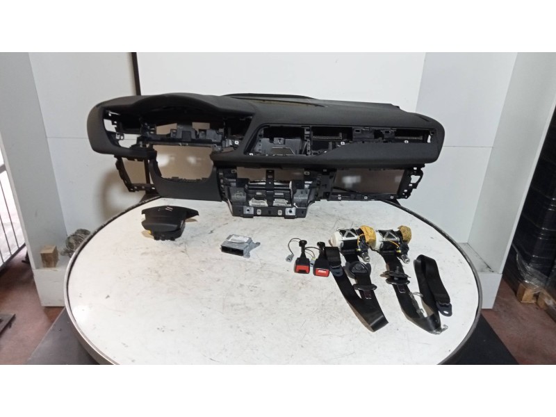 Recambio de kit airbag para citroen c5 berlina exclusive referencia OEM IAM 9665266080 608990300 