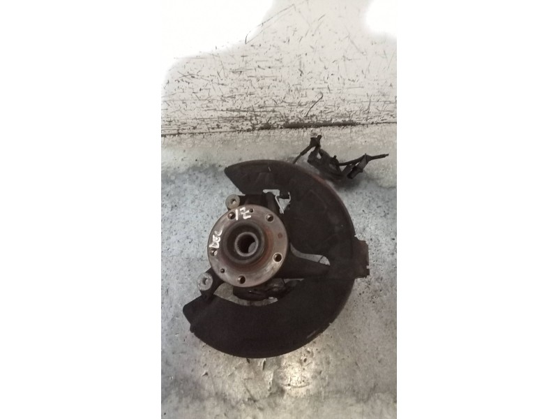 Recambio de mangueta delantera izquierda para citroen c5 berlina exclusive referencia OEM IAM   