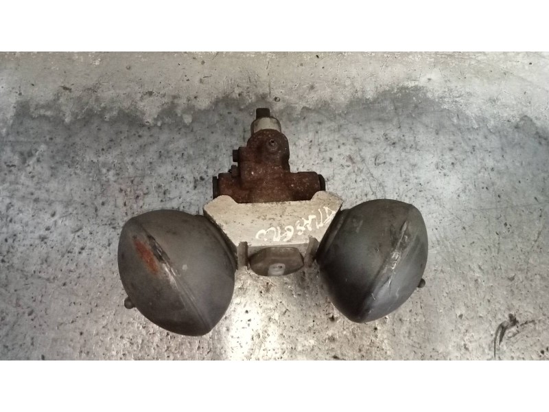 Recambio de acumulador central amortiguacion para citroen c5 berlina exclusive referencia OEM IAM   TRASERO